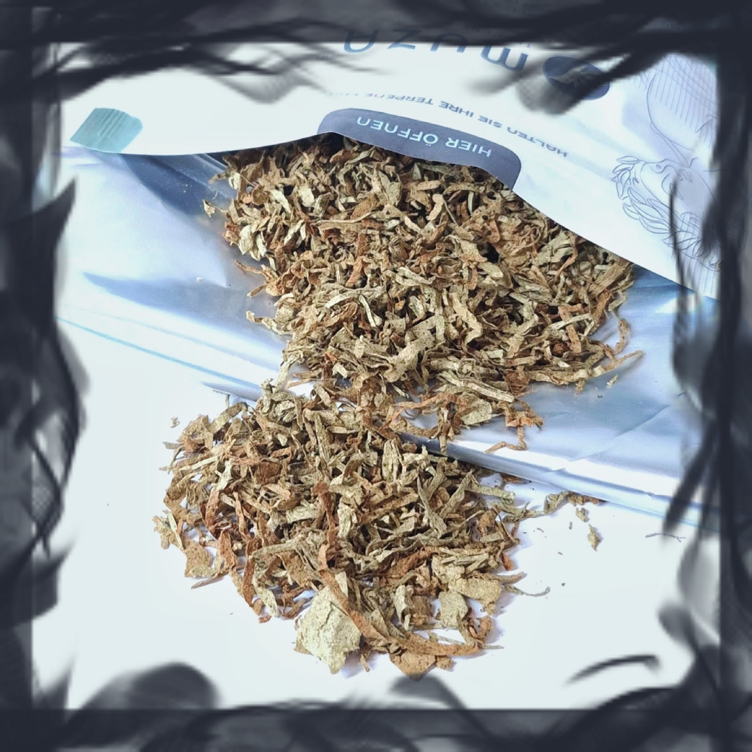 MUZA Hemp Original geöffnet, tabakähnlich geschnittenes Nutzhanfmaterial